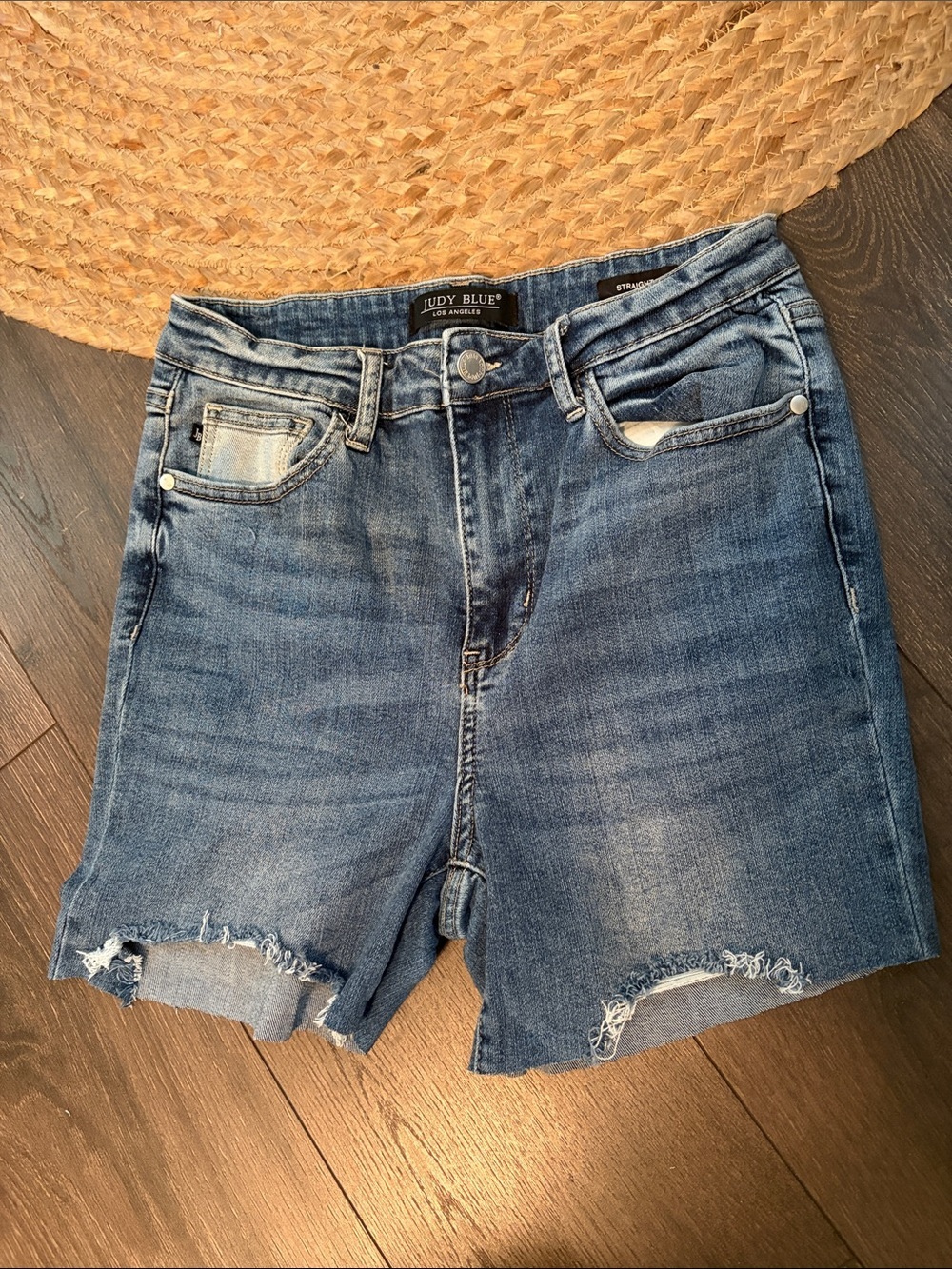 Judy Blue Frayed Hem Mid-Blue Denim Cutoff Shorts 9/29